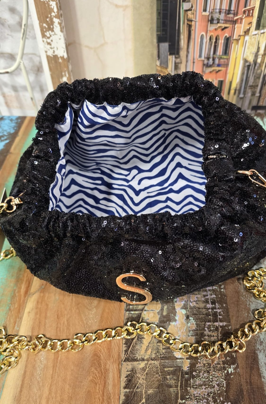 Sorena Adora Bucket Bag1