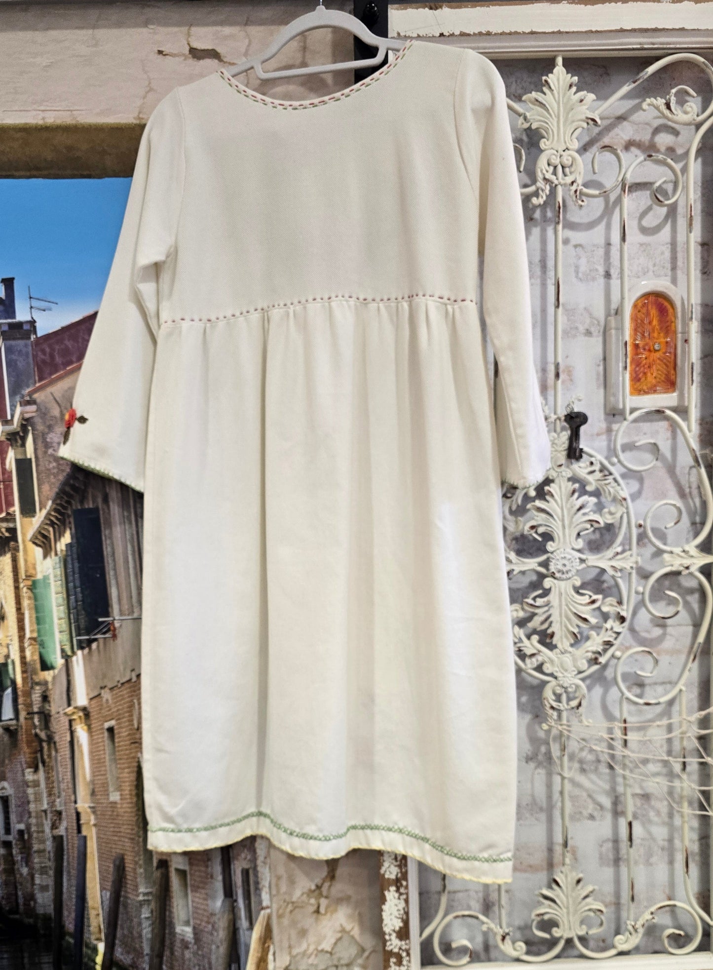 bestickteskleidhandmade1