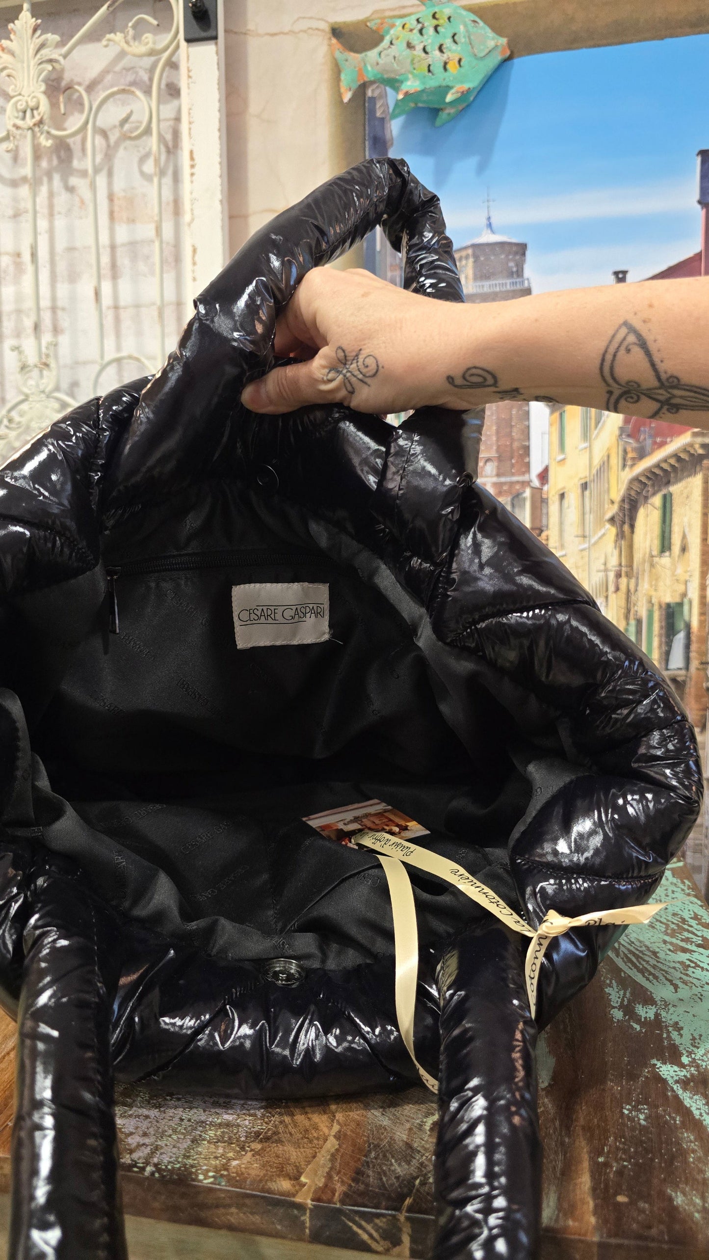 cesaregasparitascheschwarz_4