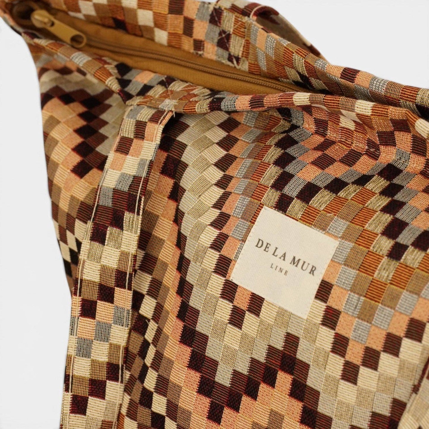 De La Mur Pier großer Shopper mit Zickzackmuster in Braun und Beige