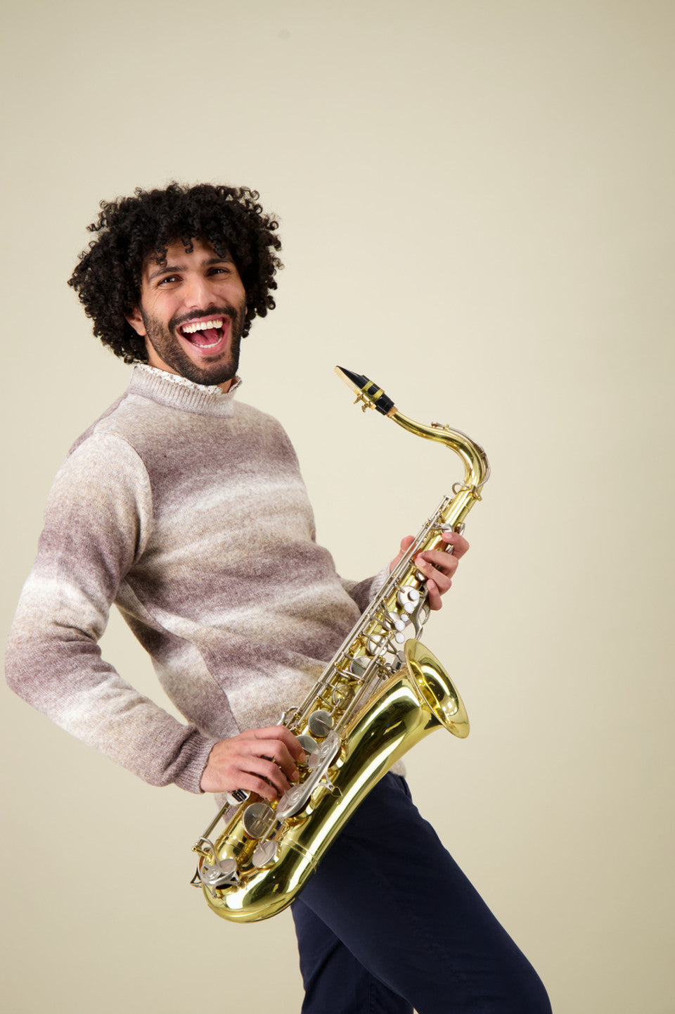 A Fish Named Fred Degrade Pullover Roasted Cashew