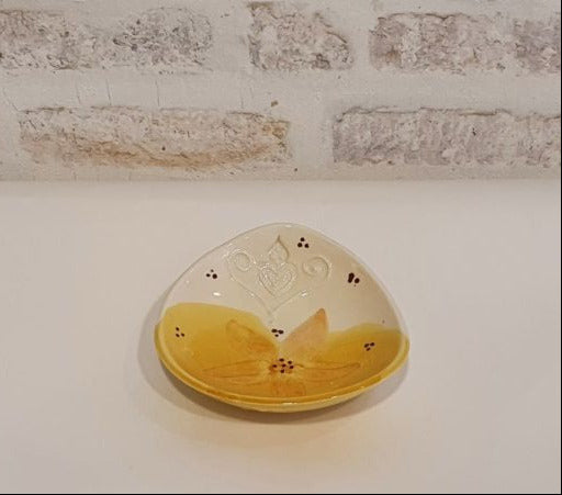 carlo-keramik-schale-klein-gelb-hinten