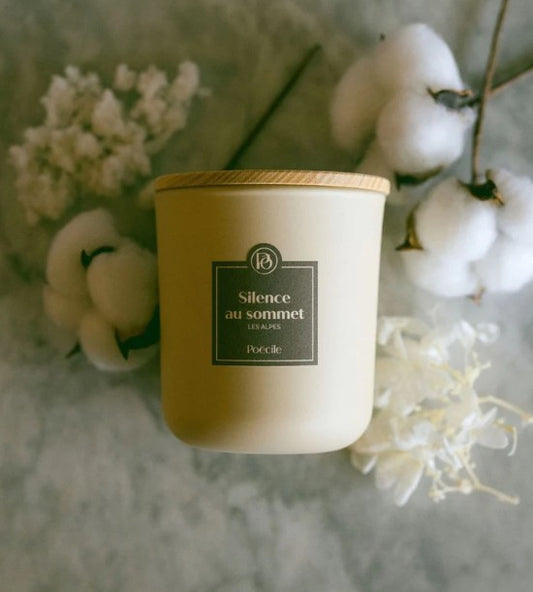 Poécile Silence au sommet Duftkerze 190 g mit Edelweiss und weißen Blüten – Alpen inspiriert