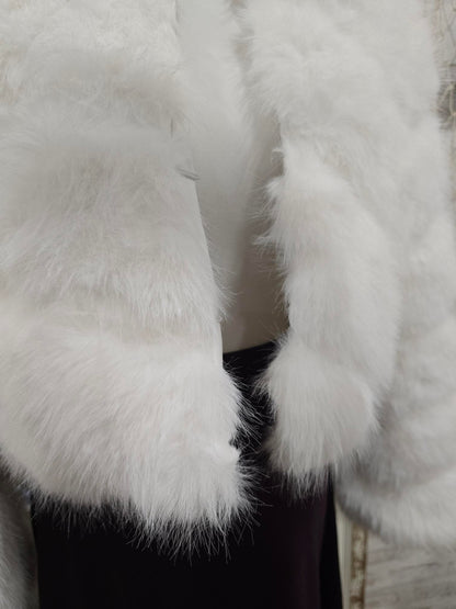 Detailansicht des Kunstfells – weich, dicht und hochwertig verarbeitet.