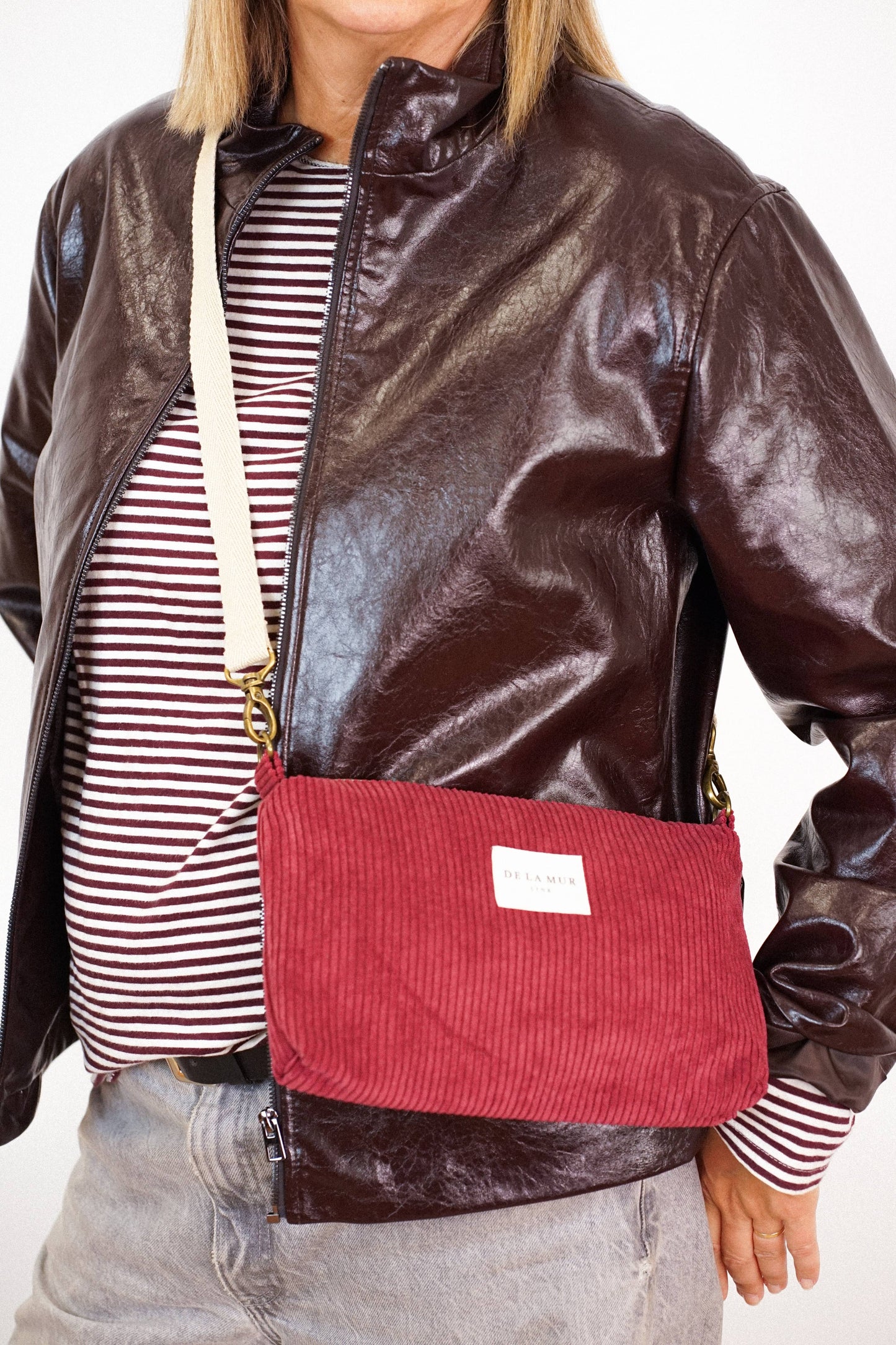 De La Mur Arde Clutch in Bordeauxrot