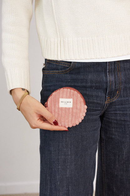 De La Mur Crepe rundes Münzetui aus rosa Cord
