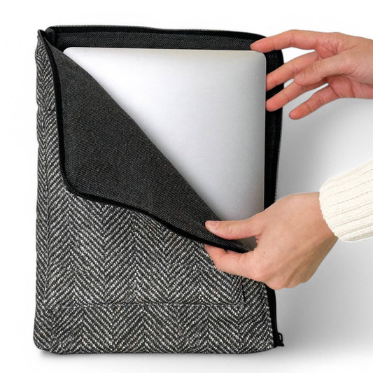 Gefütterte De La Mur Laptop-Hülle mit weichem Innenfutter