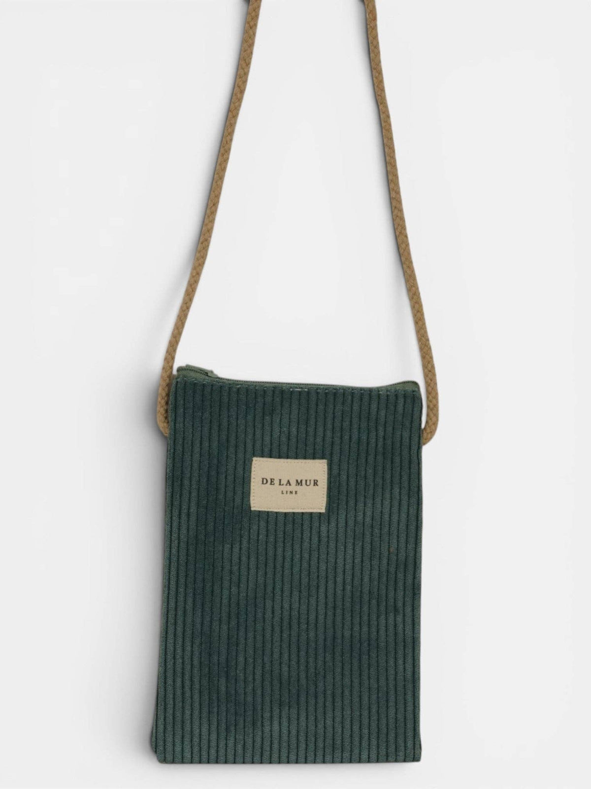 Kleine De La Mur Jade Handytasche aus blaugrünem Cord mit naturfarbenem Tragegurt

