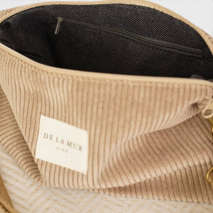 De La Mur Toast Clutch in Beige
