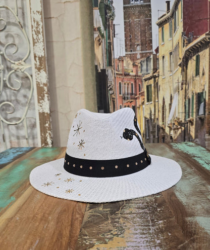 sorena hat snake